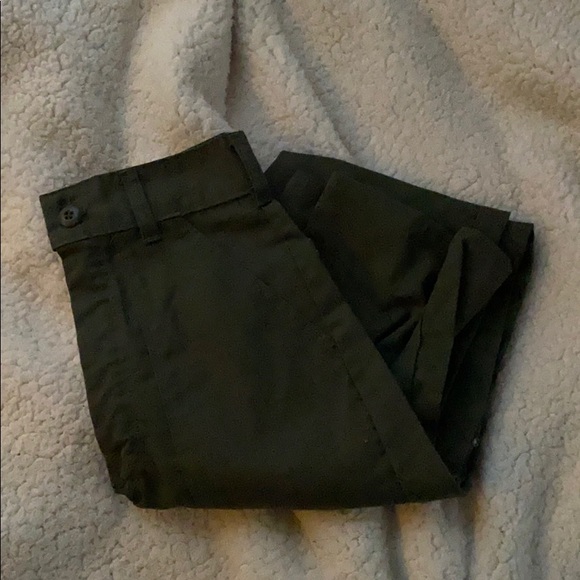Brandy Melville Pants - Brandy Melville army green pants